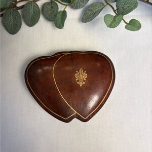 Vintage Chestnut-Gold colored Leather 2 Hearts-Shaped Box.
